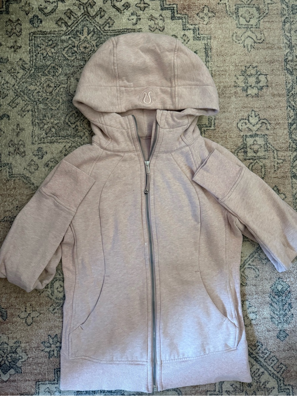 Lululemon Scuba Hoodie *light cotton fleece* size 8
